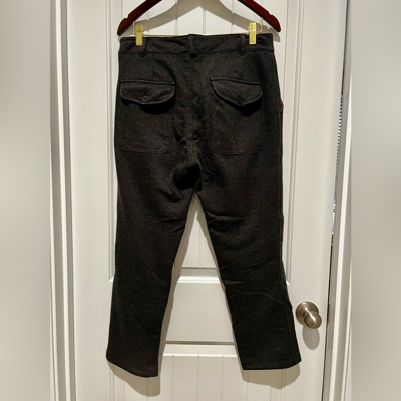 Betabrand’s Dress Pant Sweatpants - Dark Grey - 30 x 26 - Picture 2 of 4